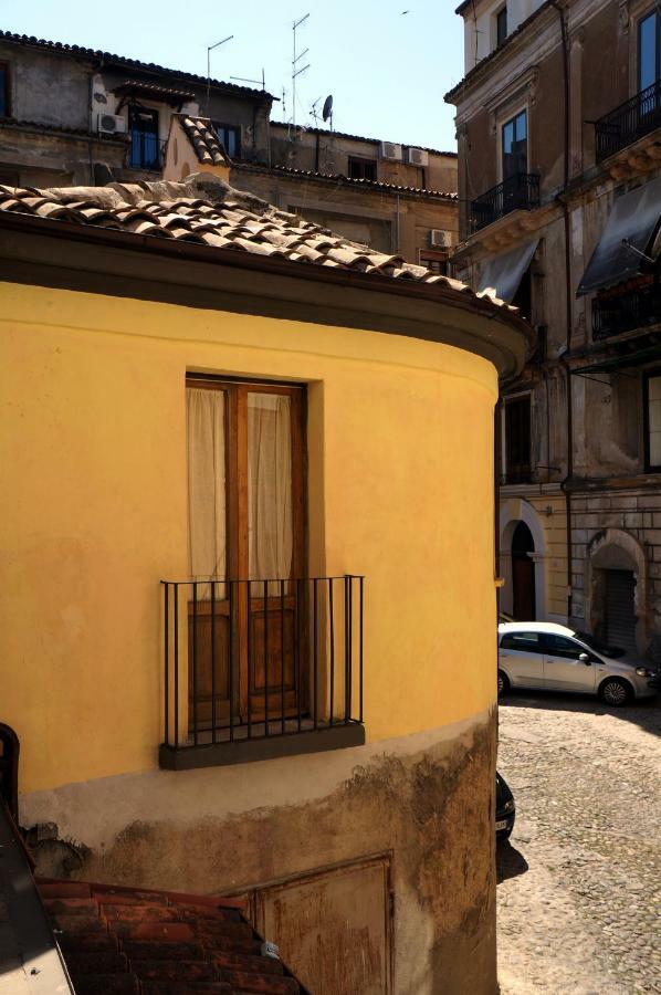 Villa L'Albero Di Giuggiole Cosenza Exterior foto